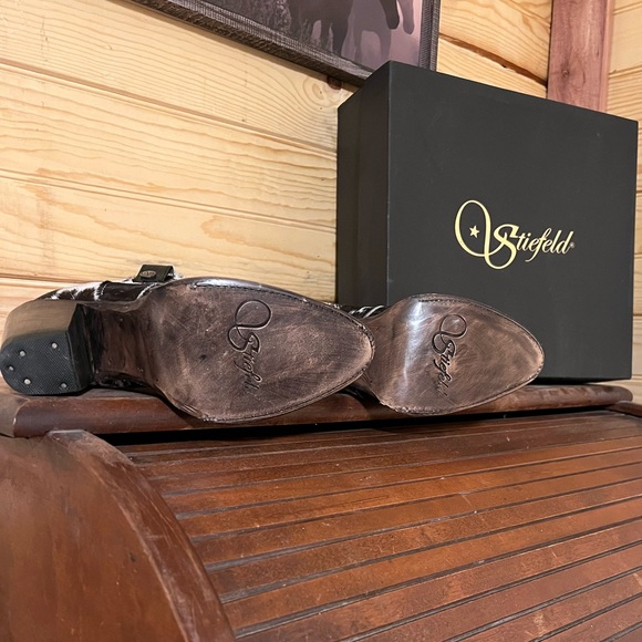 Stiefeld Jolene Cowhide Heeled Booties NWT - Picture 2 of 5